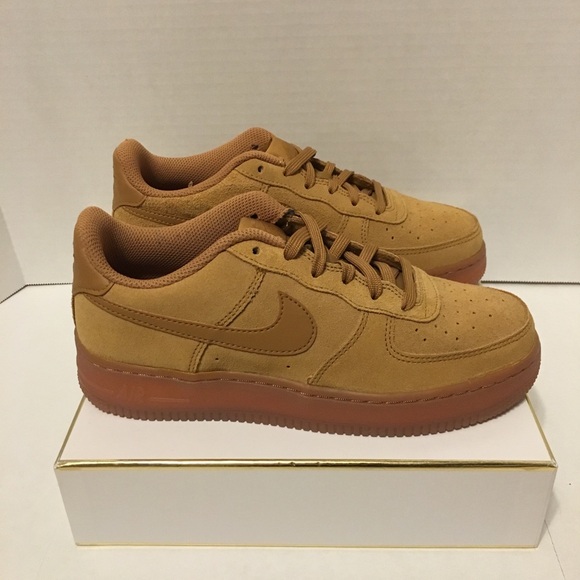 Big Kids Nike Air Force 1 Wheat/Gum Light Brown Boys Size 5.5Y - Picture 2 of 13